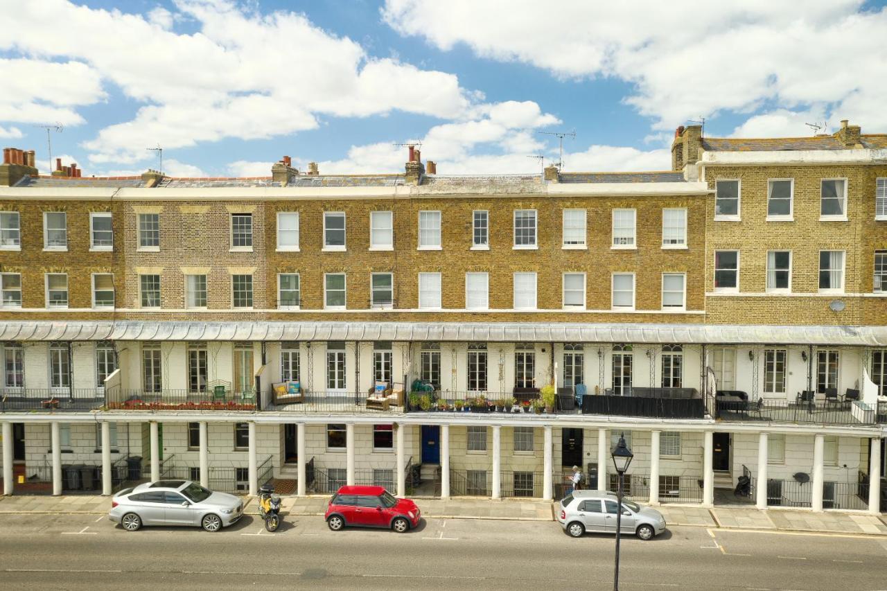 Beach View: Stunning Sea View & Balcony Apartment Ramsgate Exteriör bild